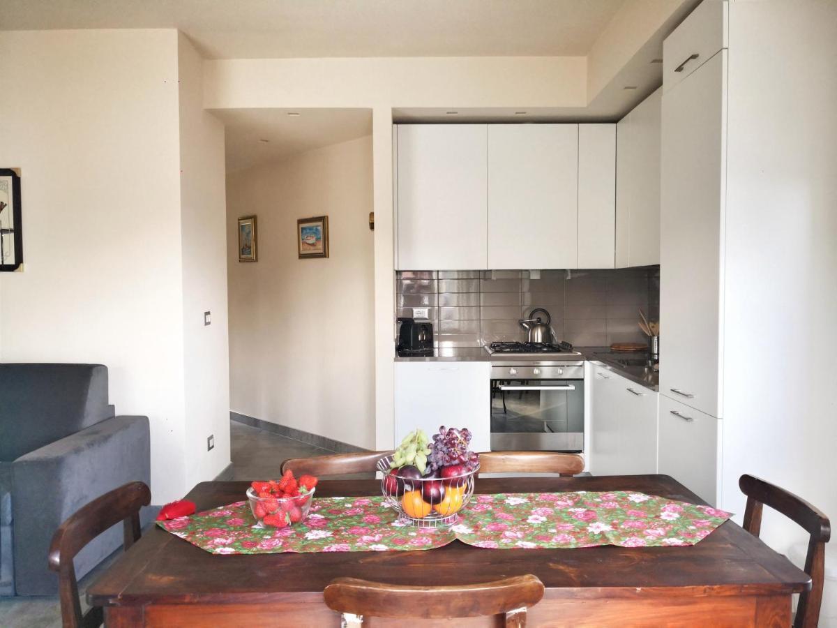 Appartamento Deluxe Con Terrazza Sul Mare 사보나 외부 사진
